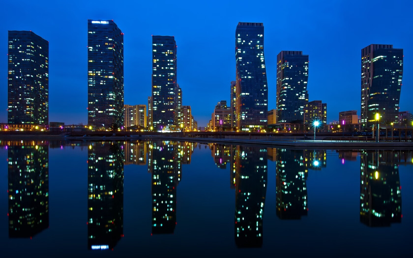 观众互动体验创新增强赛事吸引力，观众互动游戏有哪些